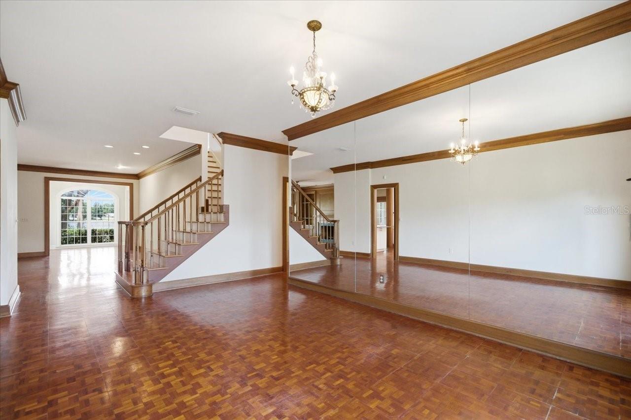 15612 HOWELL PARK LN, TAMPA, FL, 33625
