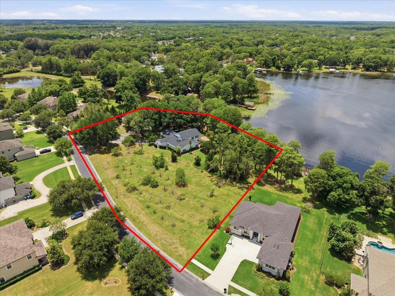 15612 HOWELL PARK LN, TAMPA, FL, 33625
