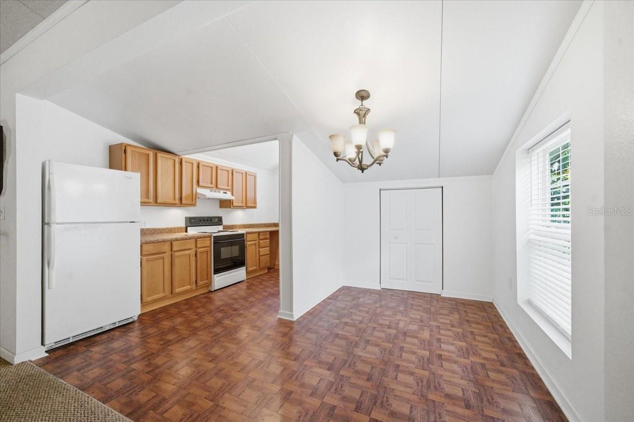 15612 HOWELL PARK LN, TAMPA, FL, 33625
