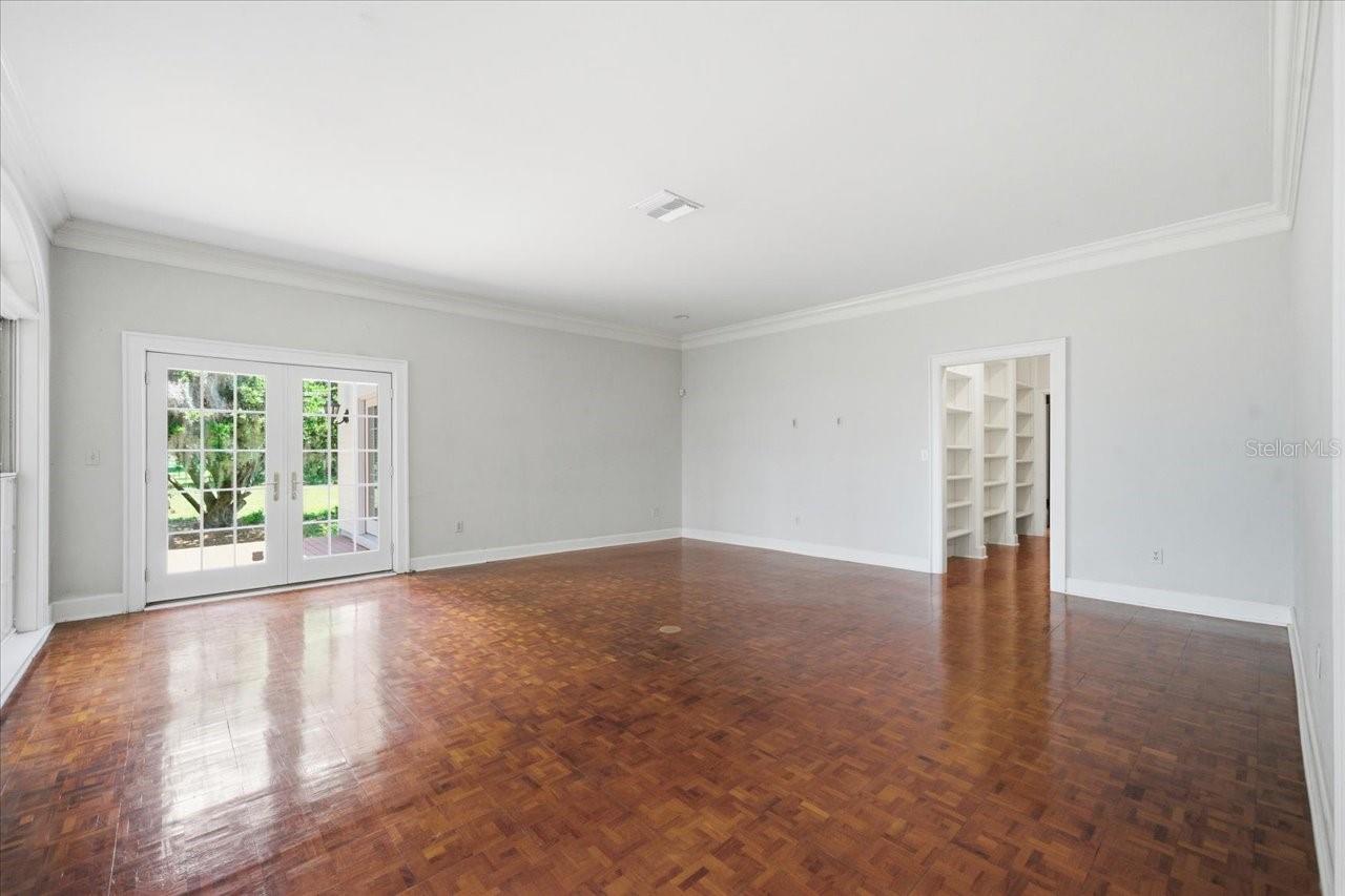 15612 HOWELL PARK LN, TAMPA, FL, 33625