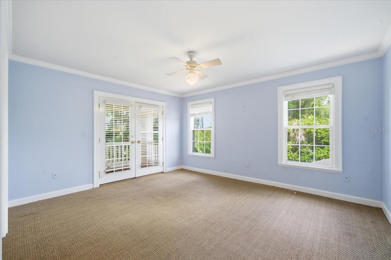 15612 HOWELL PARK LN, TAMPA, FL, 33625