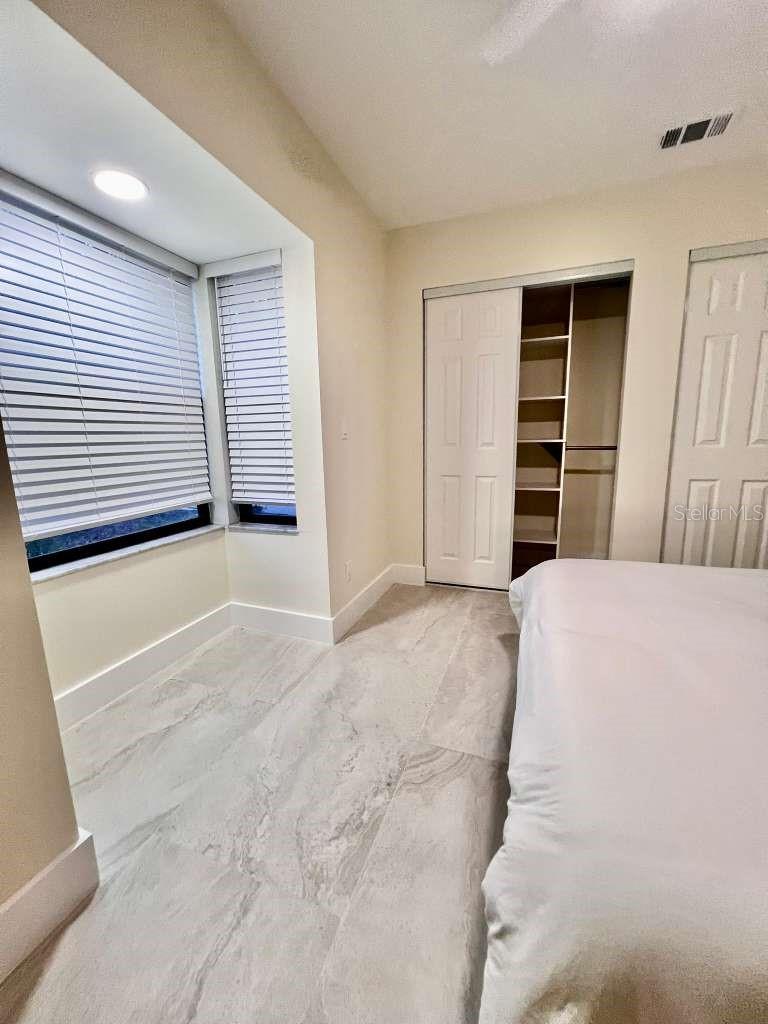 8240 CYPRESS LAKE DR, SARASOTA, FL, 34243