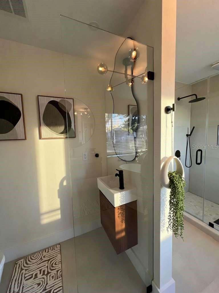 8240 CYPRESS LAKE DR, SARASOTA, FL, 34243