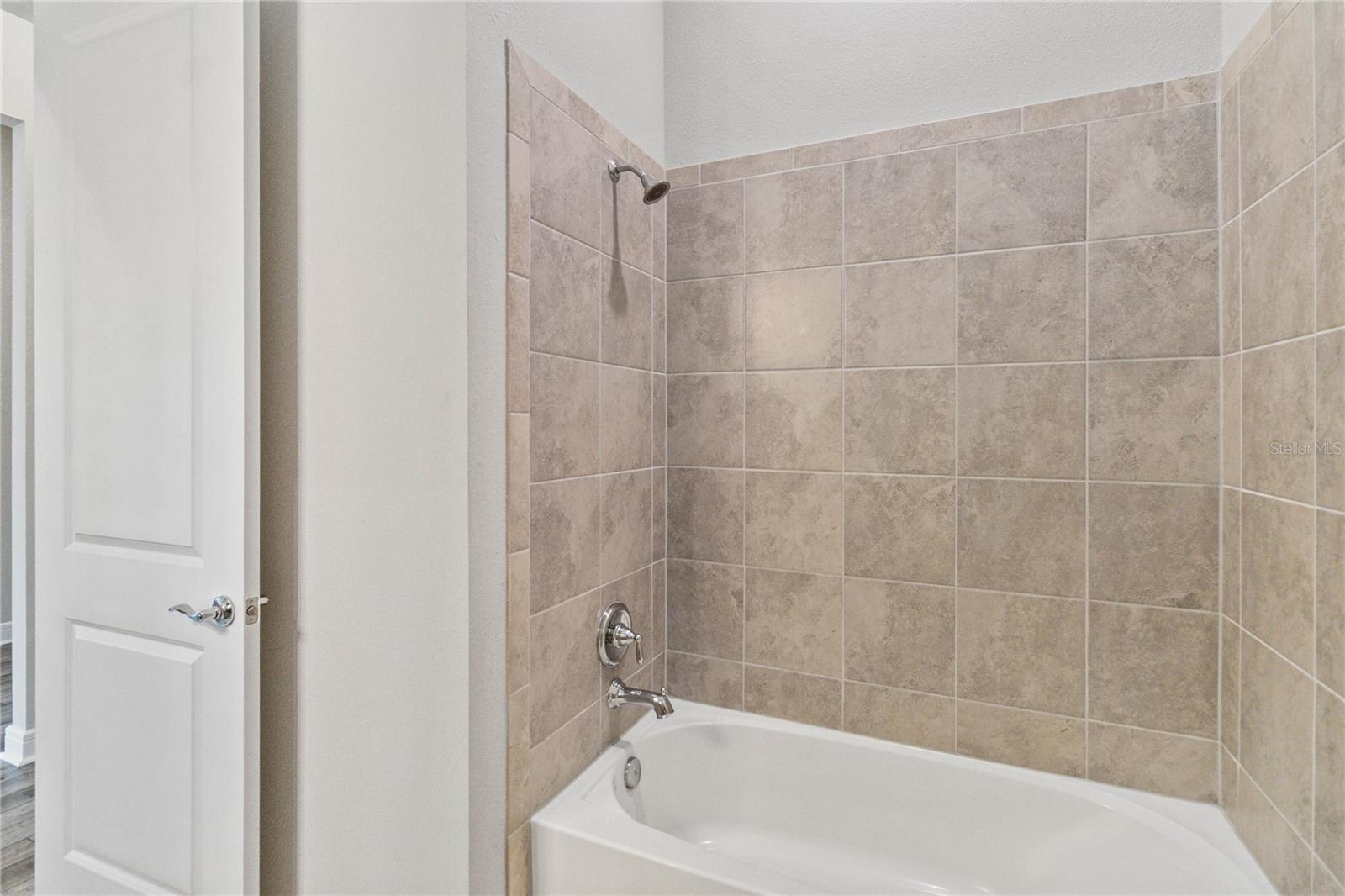 13823 TYBEE BEACH LN, ORLANDO, FL, 32827