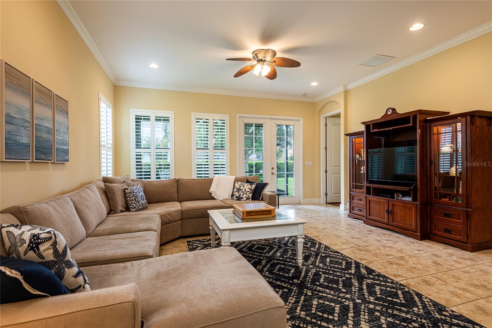 20305 ASH GROVE LN, TAMPA, FL, 33647
