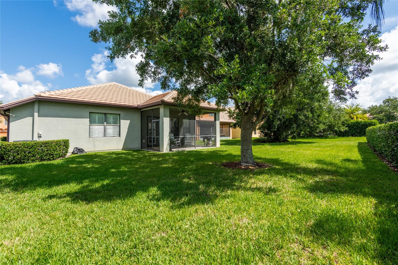 20305 ASH GROVE LN, TAMPA, FL, 33647