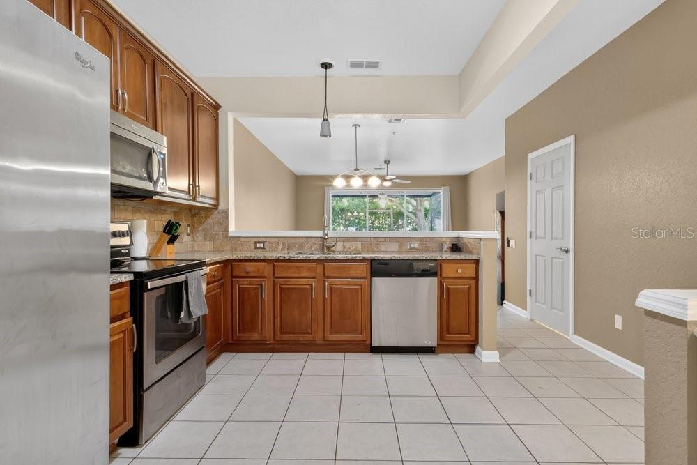 6302 DAYSBROOK DR #104, ORLANDO, FL, 32835