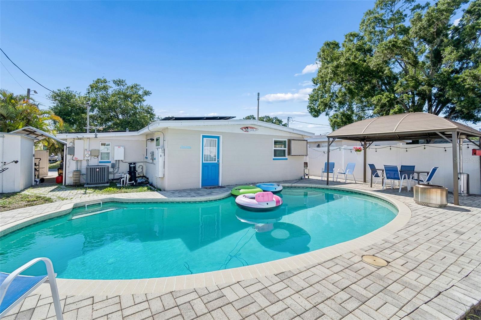11949 102ND ST, LARGO, FL, 33773