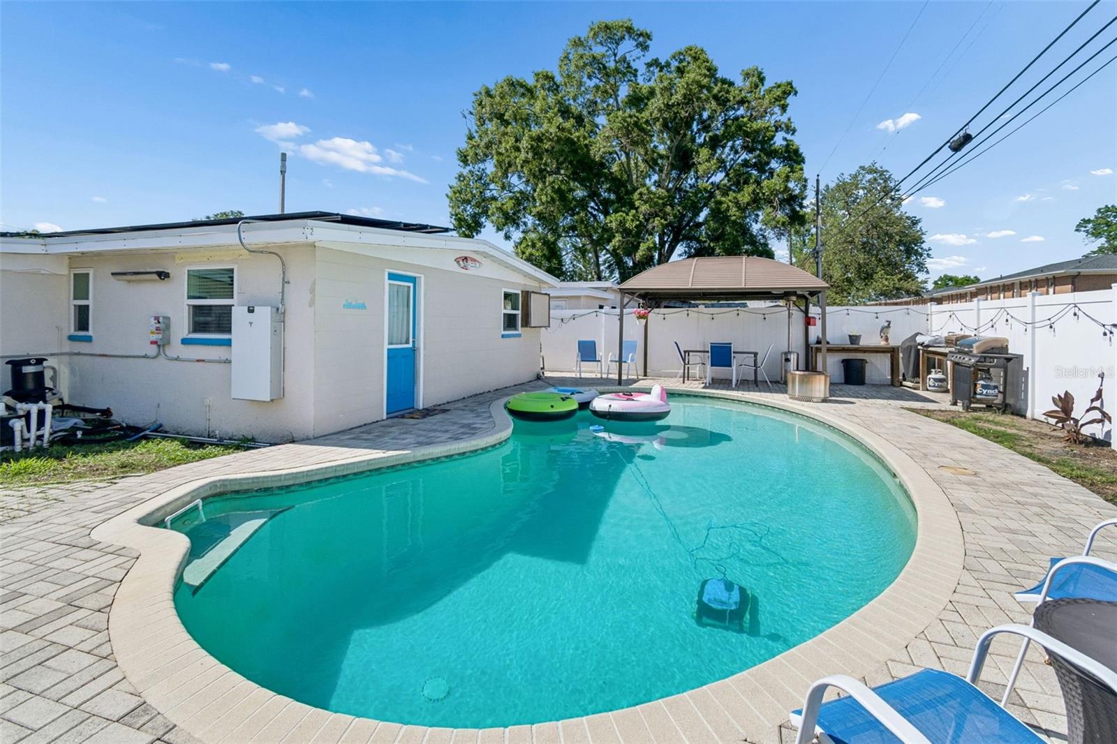 11949 102ND ST, LARGO, FL, 33773