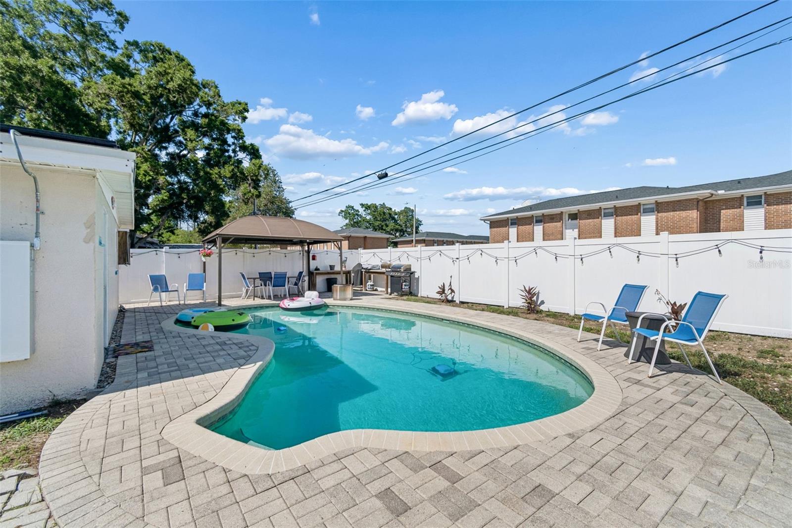 11949 102ND ST, LARGO, FL, 33773