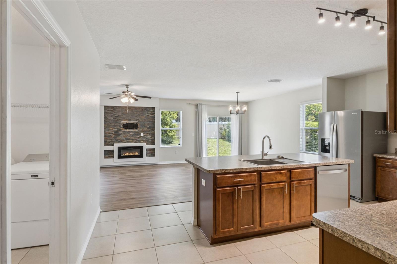 579 LAKE CUMMINGS WAY, LAKE ALFRED, FL, 33850