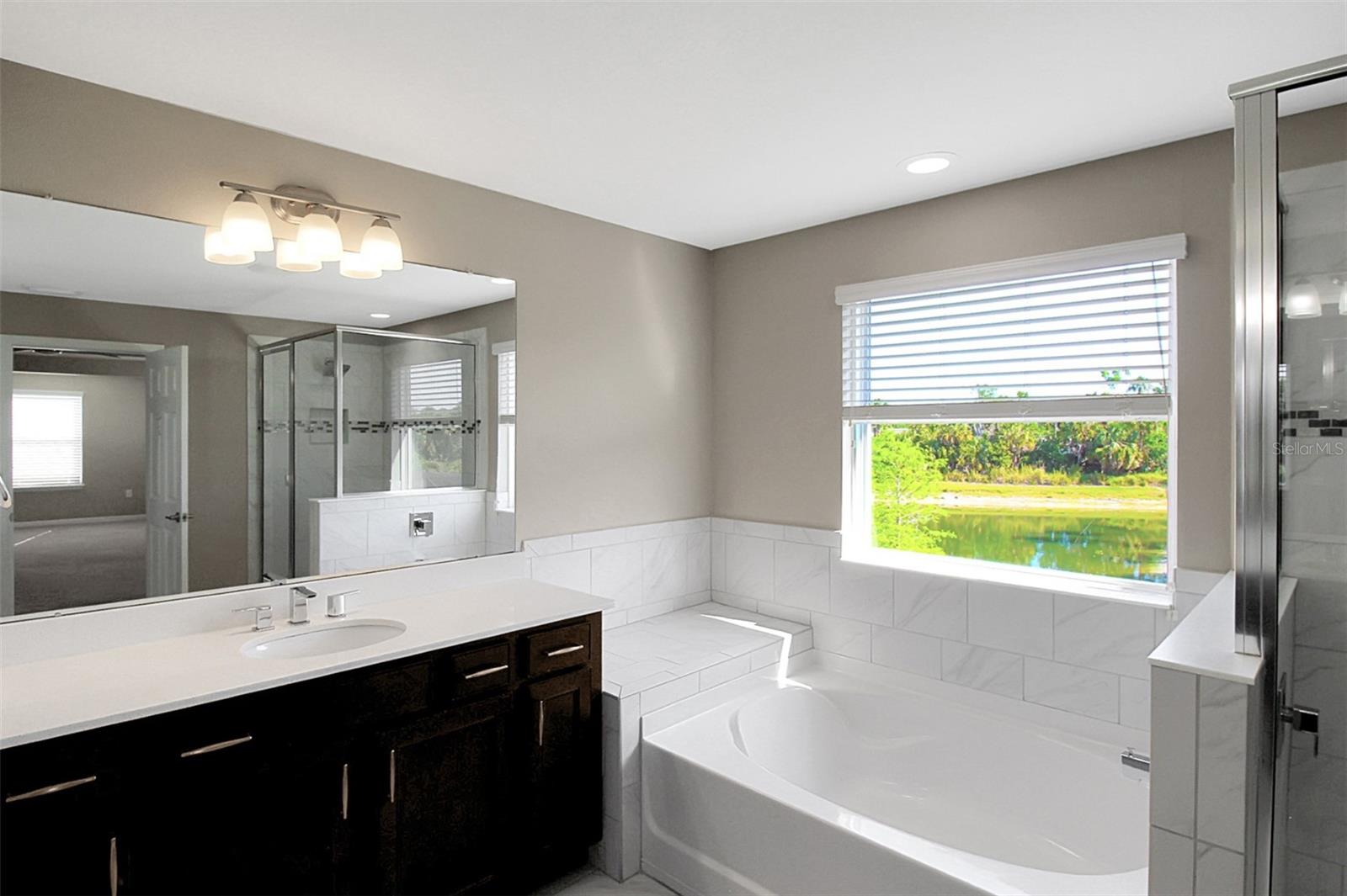 2914 ESMERALDA DR, SARASOTA, FL, 34243
