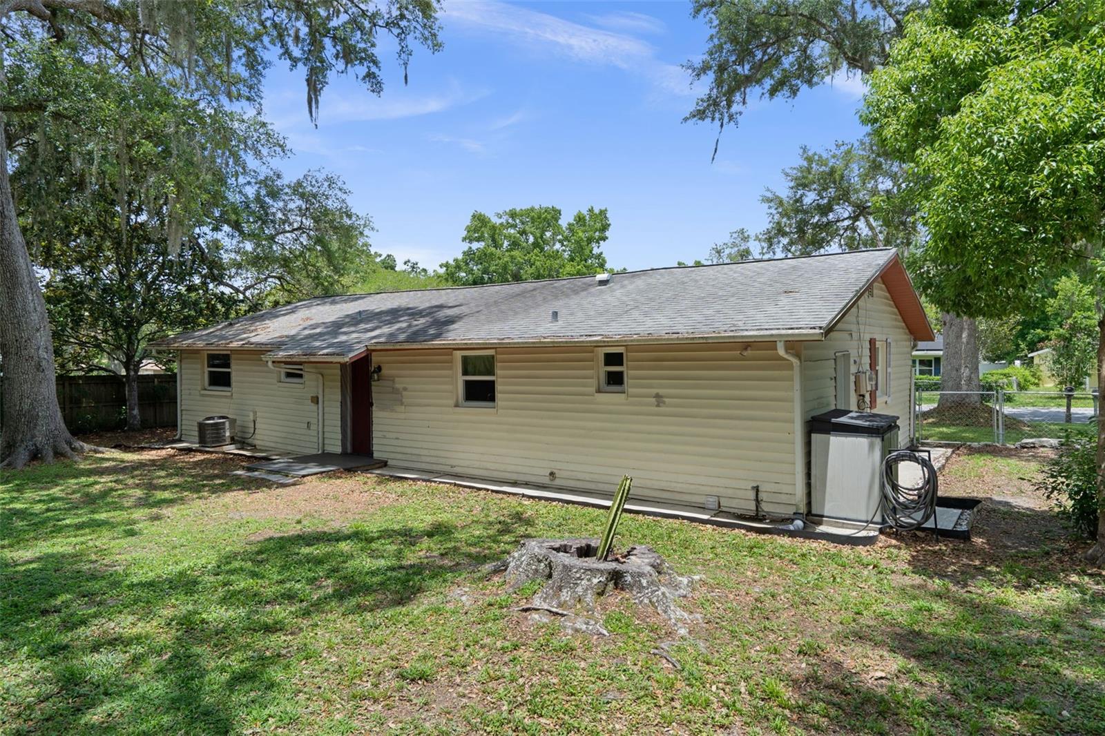 613 HOLLEY ST, BROOKSVILLE, FL, 34601