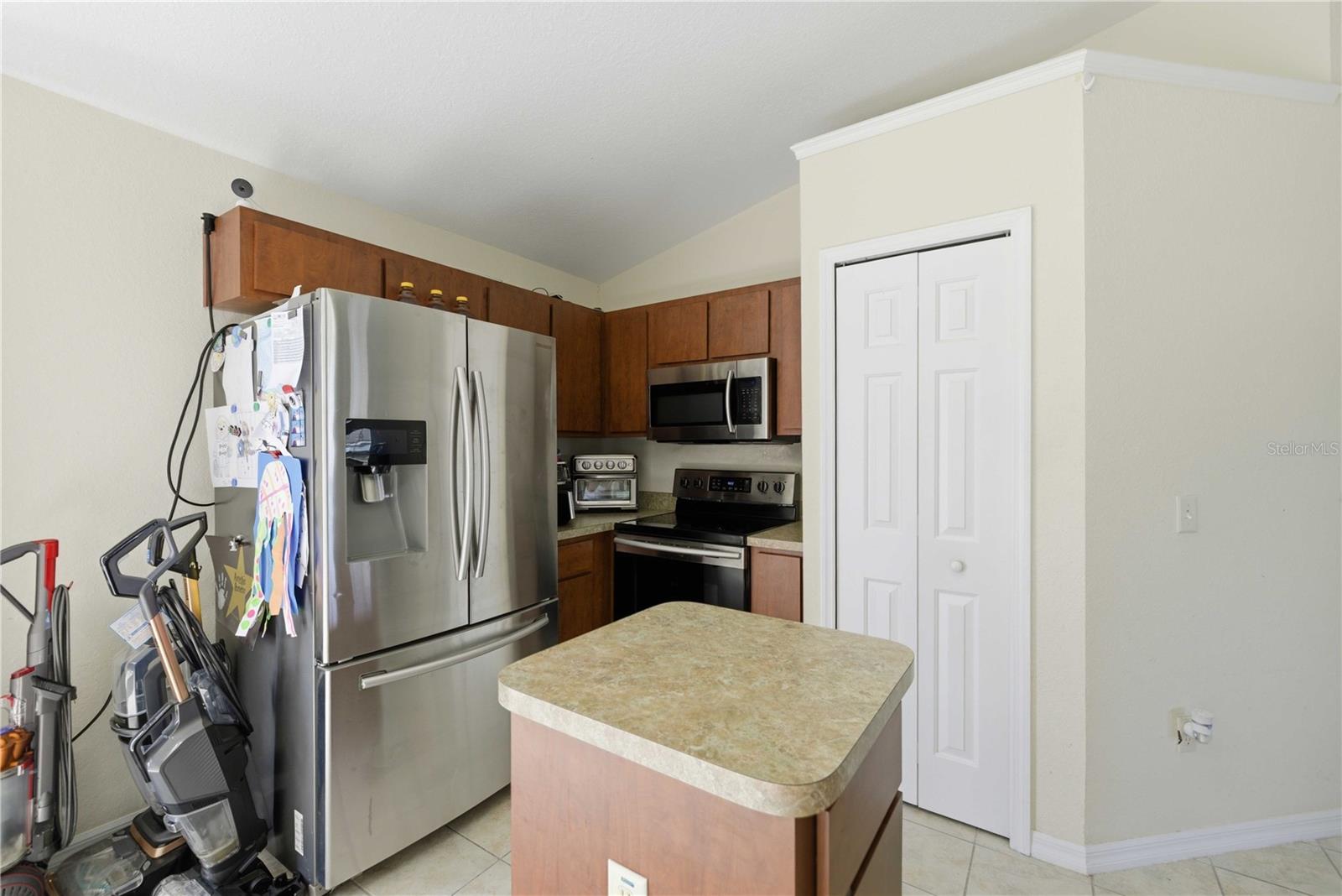 133 JUNIPER LOOP CIR, OCALA, FL, 34480
