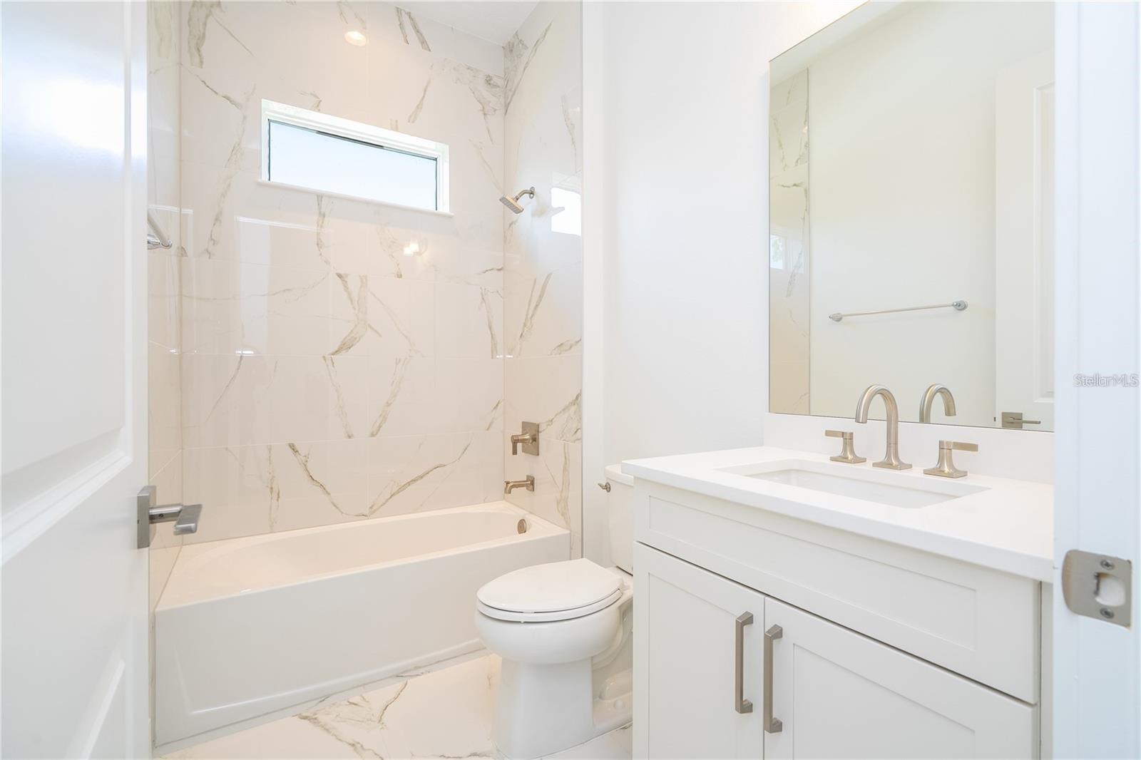 16044 PENDIO DR, BELLA COLLINA, FL, 34756