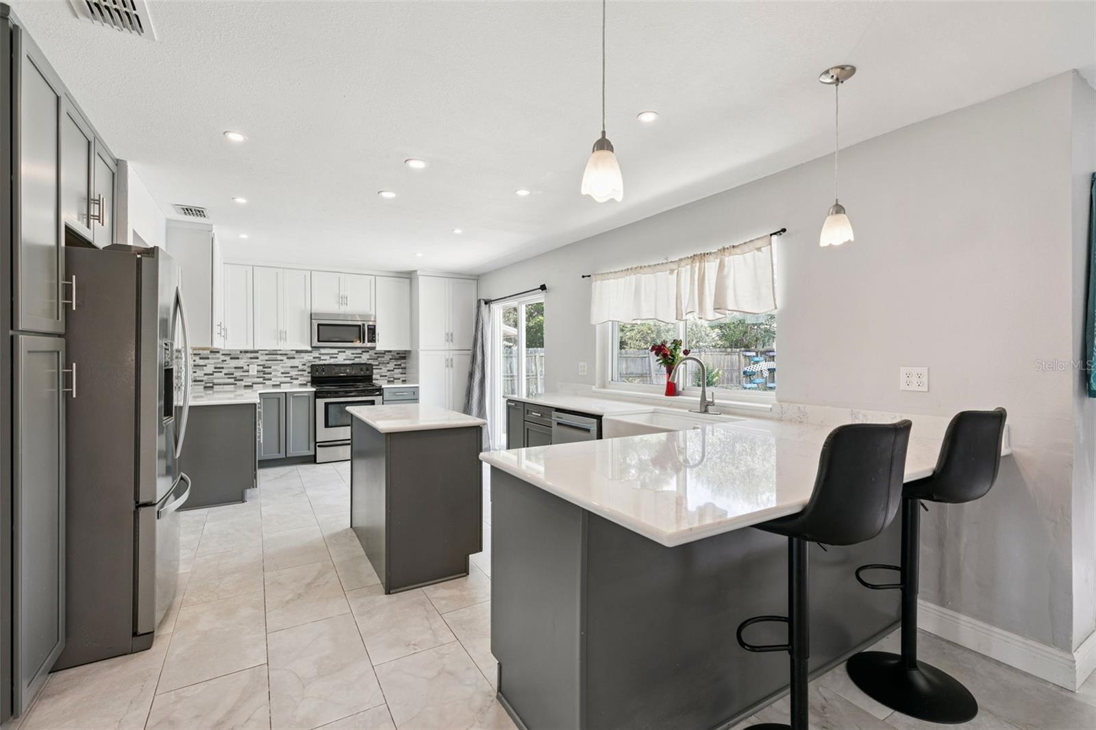 10303 BRIDLEWOOD AVE, ORLANDO, FL, 32825