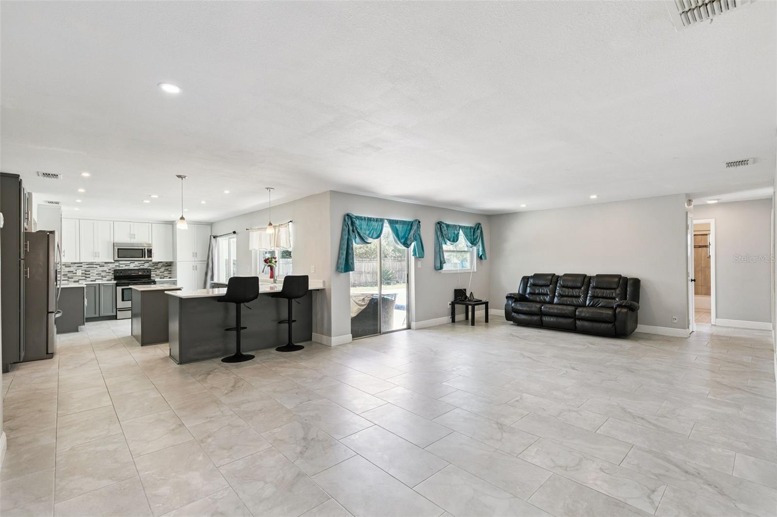 10303 BRIDLEWOOD AVE, ORLANDO, FL, 32825