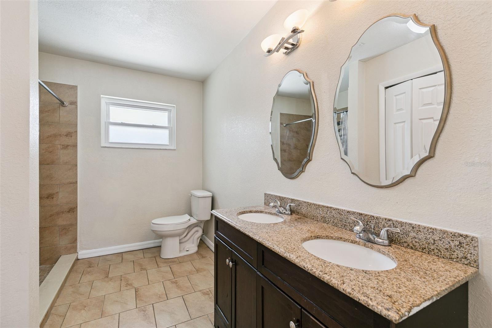 10303 BRIDLEWOOD AVE, ORLANDO, FL, 32825