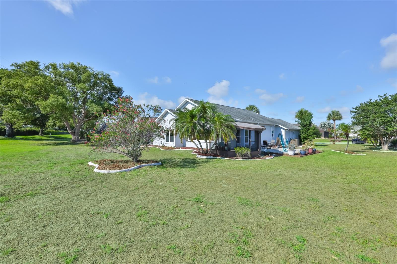 235 LINGER LN, SUN CITY CENTER, FL, 33573