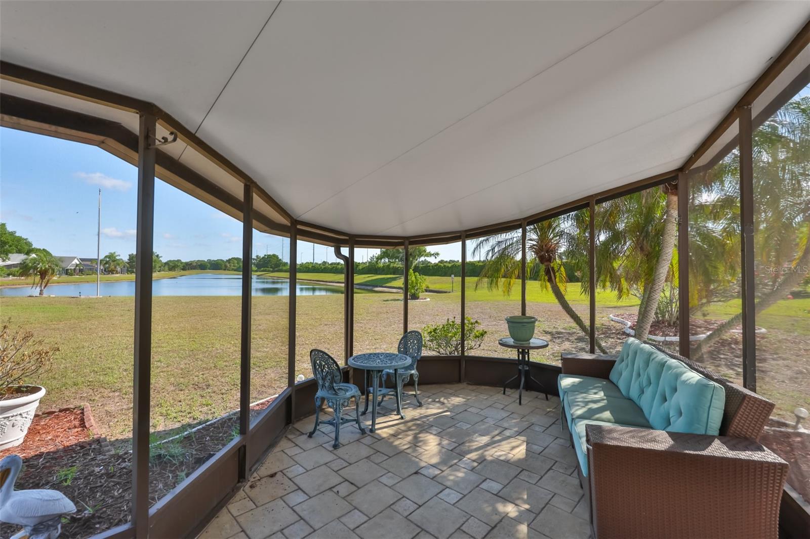 235 LINGER LN, SUN CITY CENTER, FL, 33573
