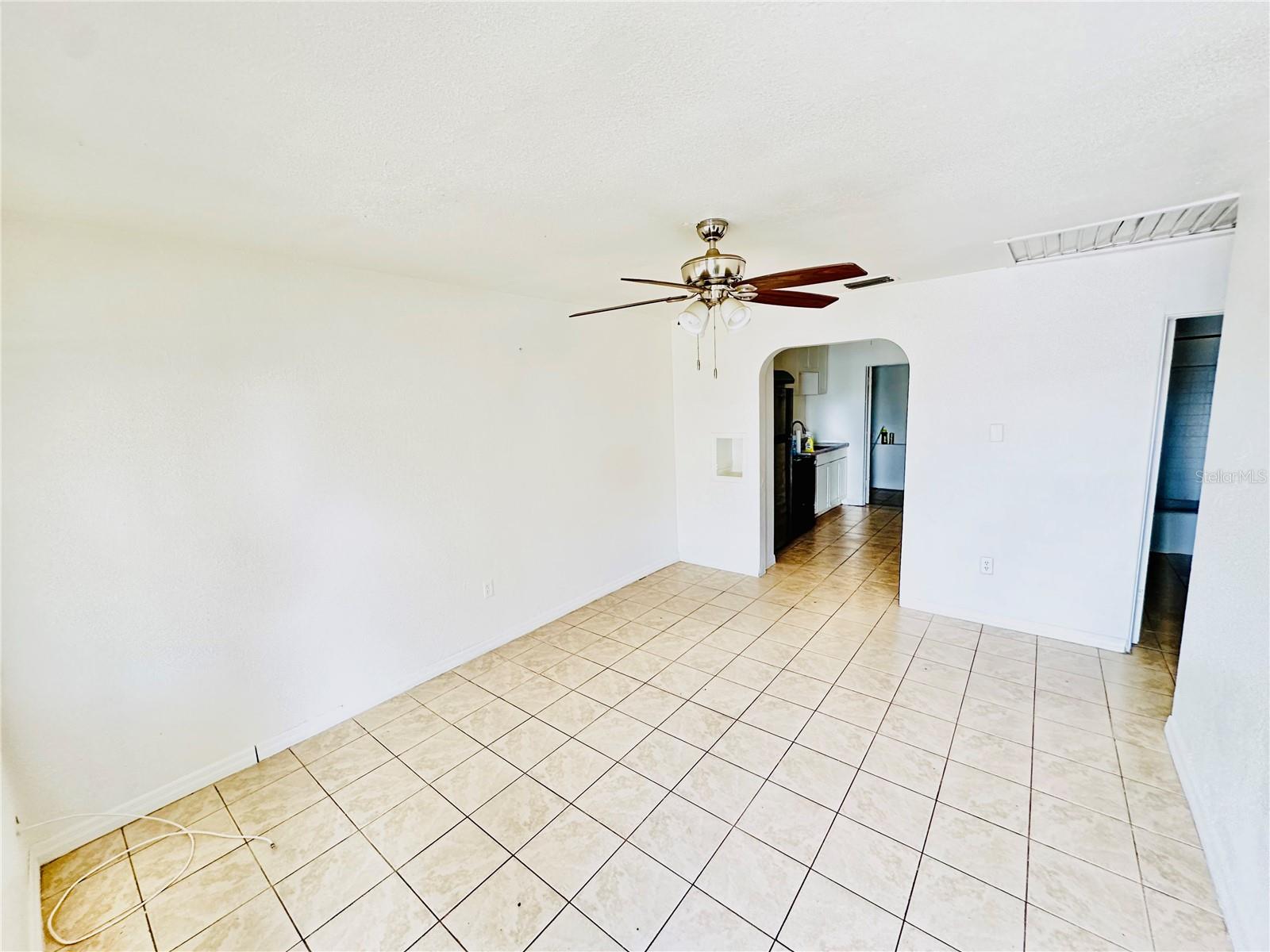 2097 AVENUE H NW, WINTER HAVEN, FL, 33881