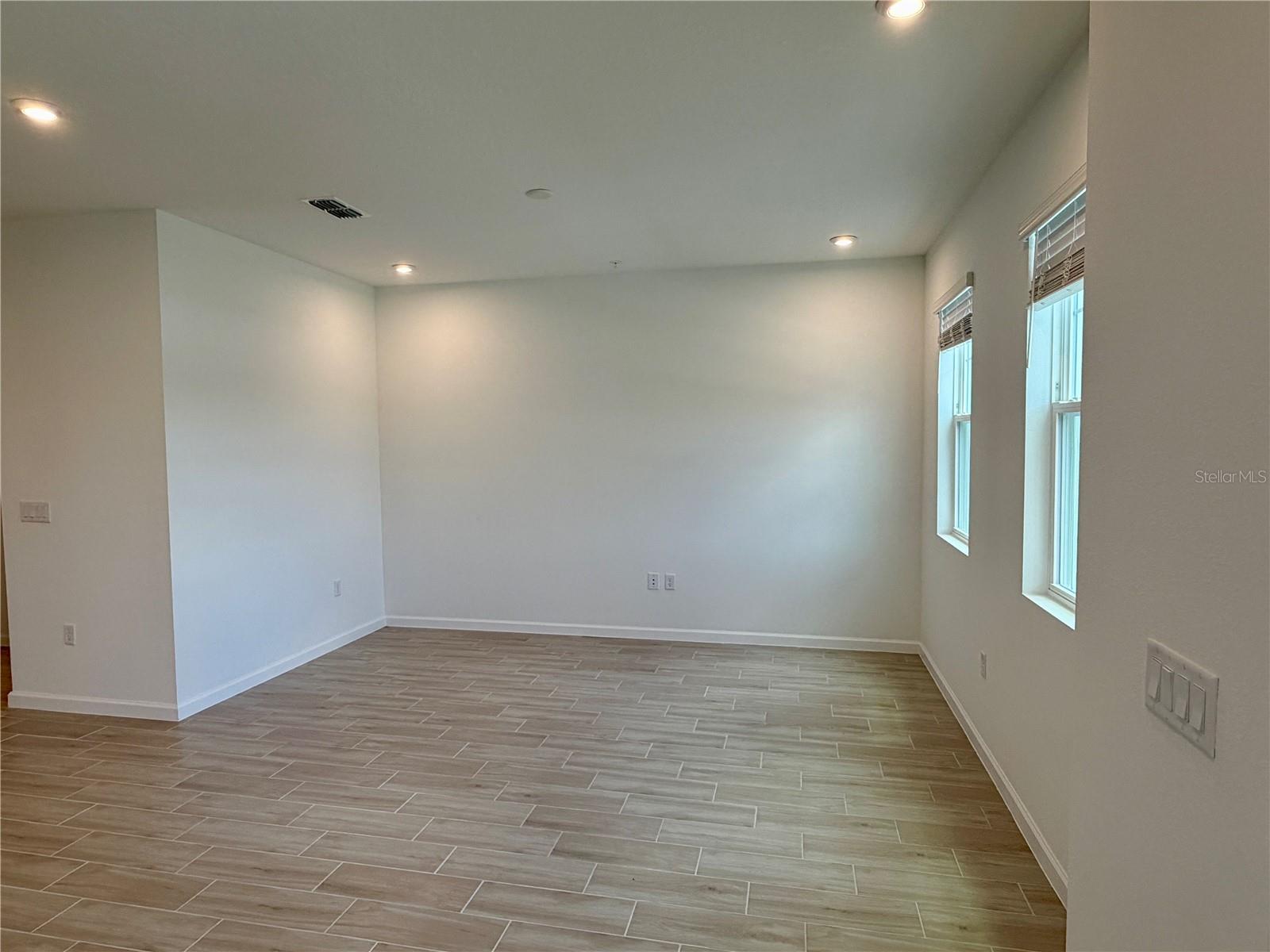 9928 RED CANOE ALY, ORLANDO, FL, 32832