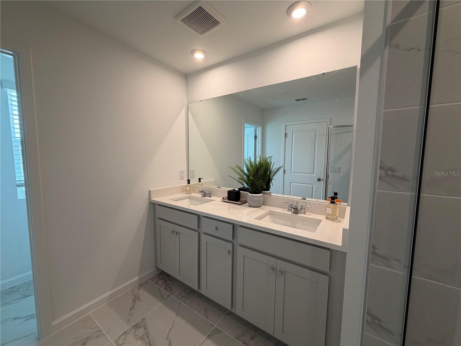 9928 RED CANOE ALY, ORLANDO, FL, 32832