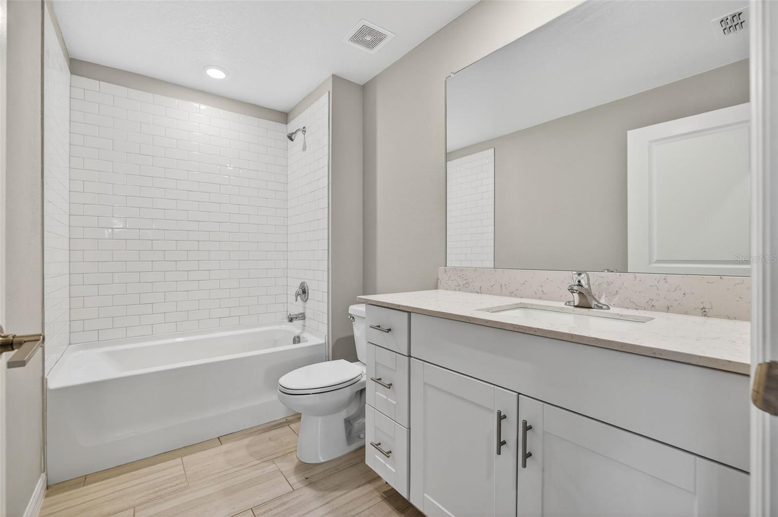 13187 PALMERSTON RD, RIVERVIEW, FL, 33579
