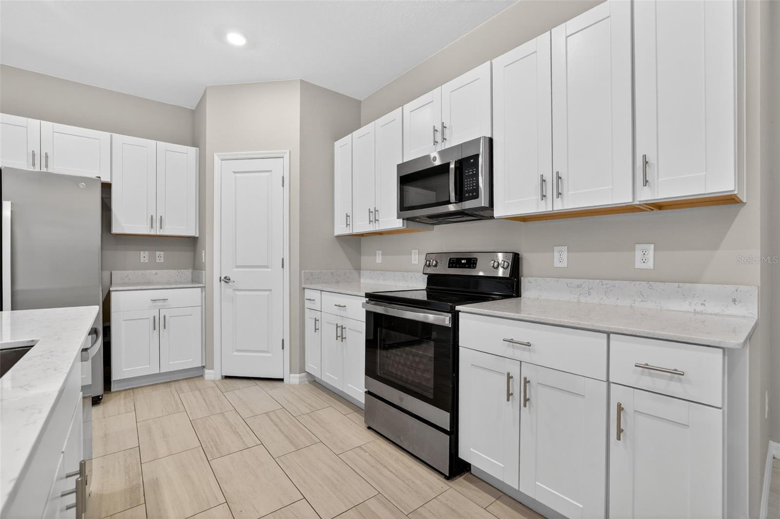 13187 PALMERSTON RD, RIVERVIEW, FL, 33579