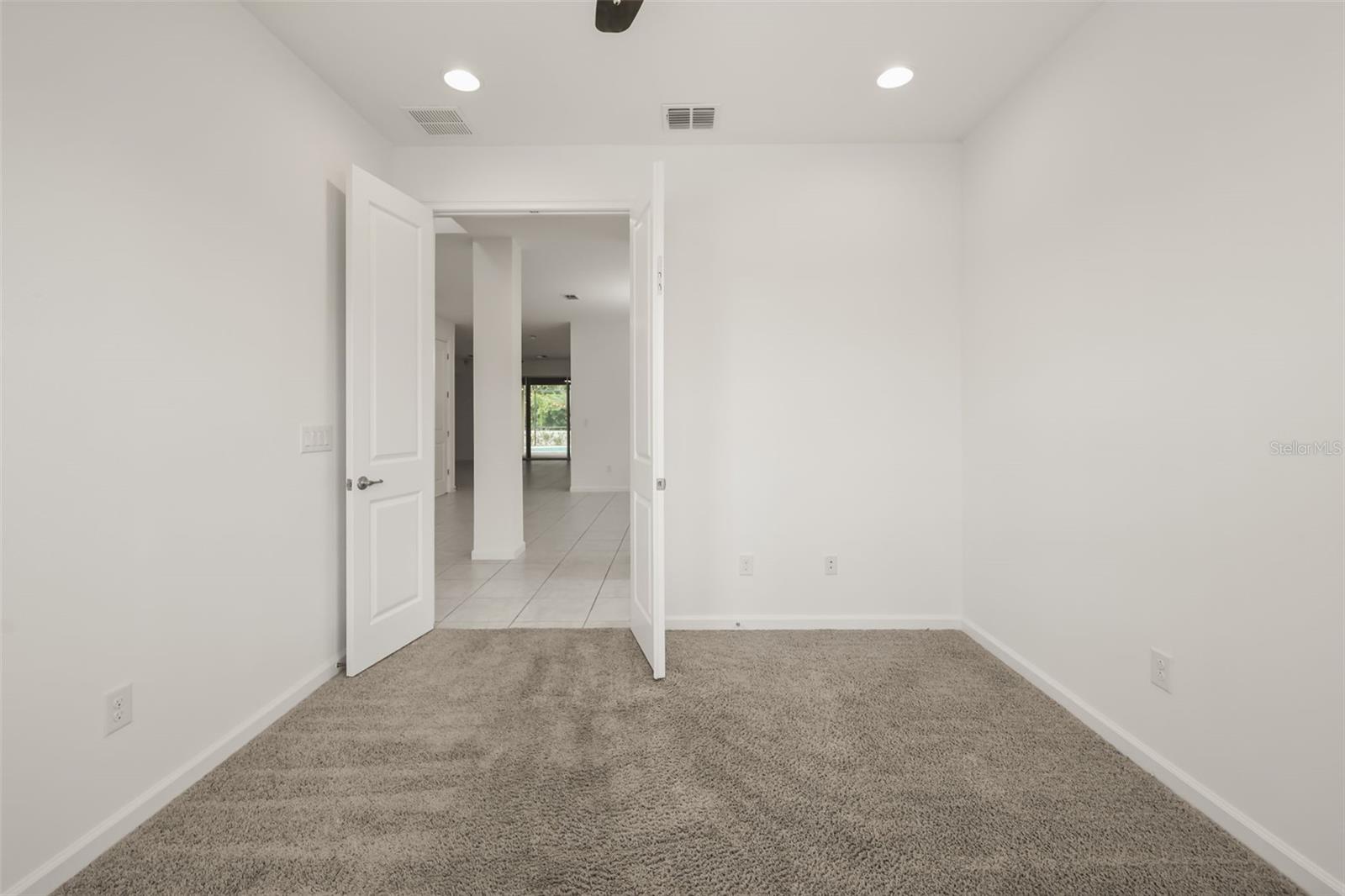 1078 CASTLEVECCHIO LOOP, ORLANDO, FL, 32825