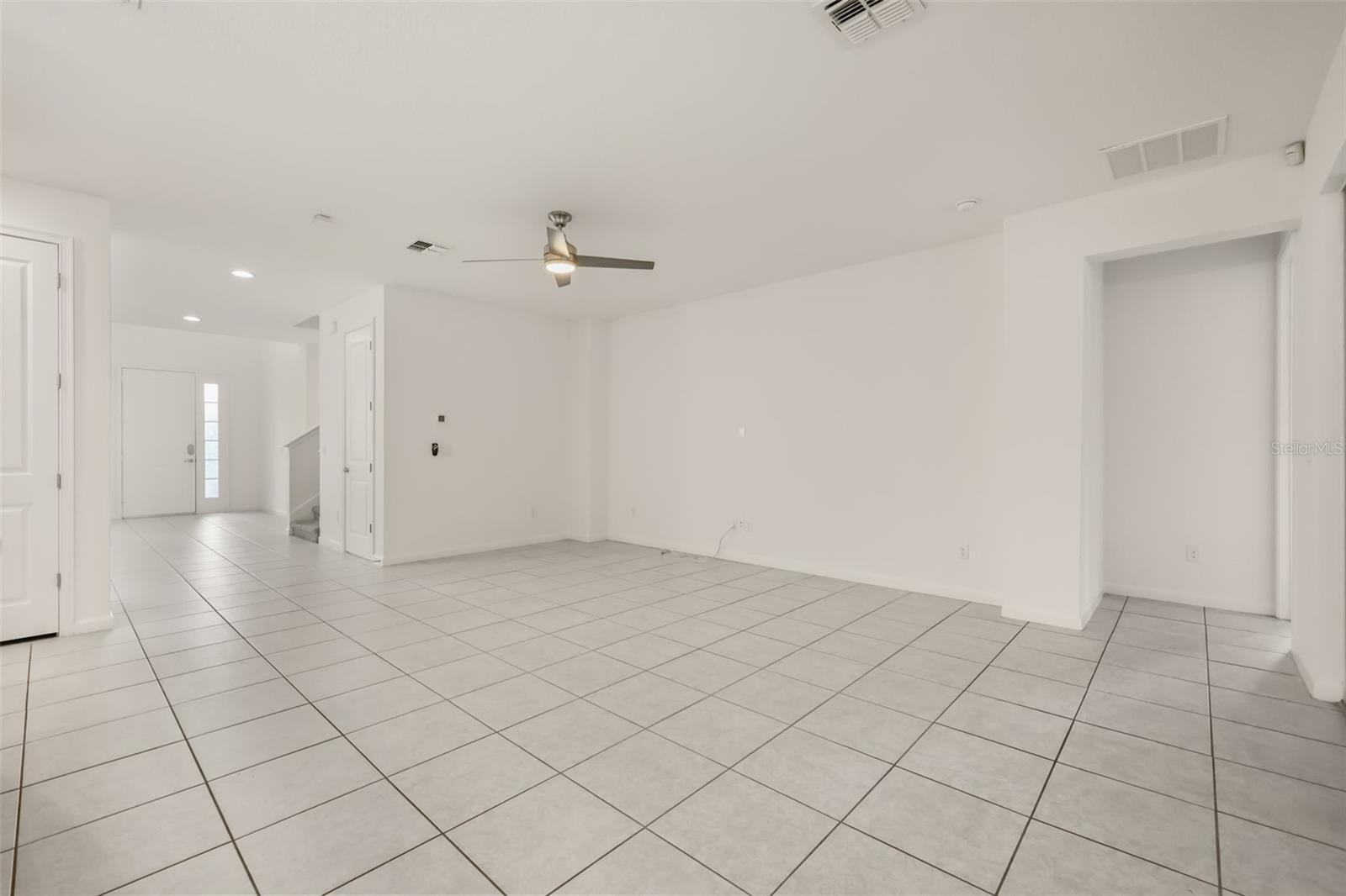 1078 CASTLEVECCHIO LOOP, ORLANDO, FL, 32825