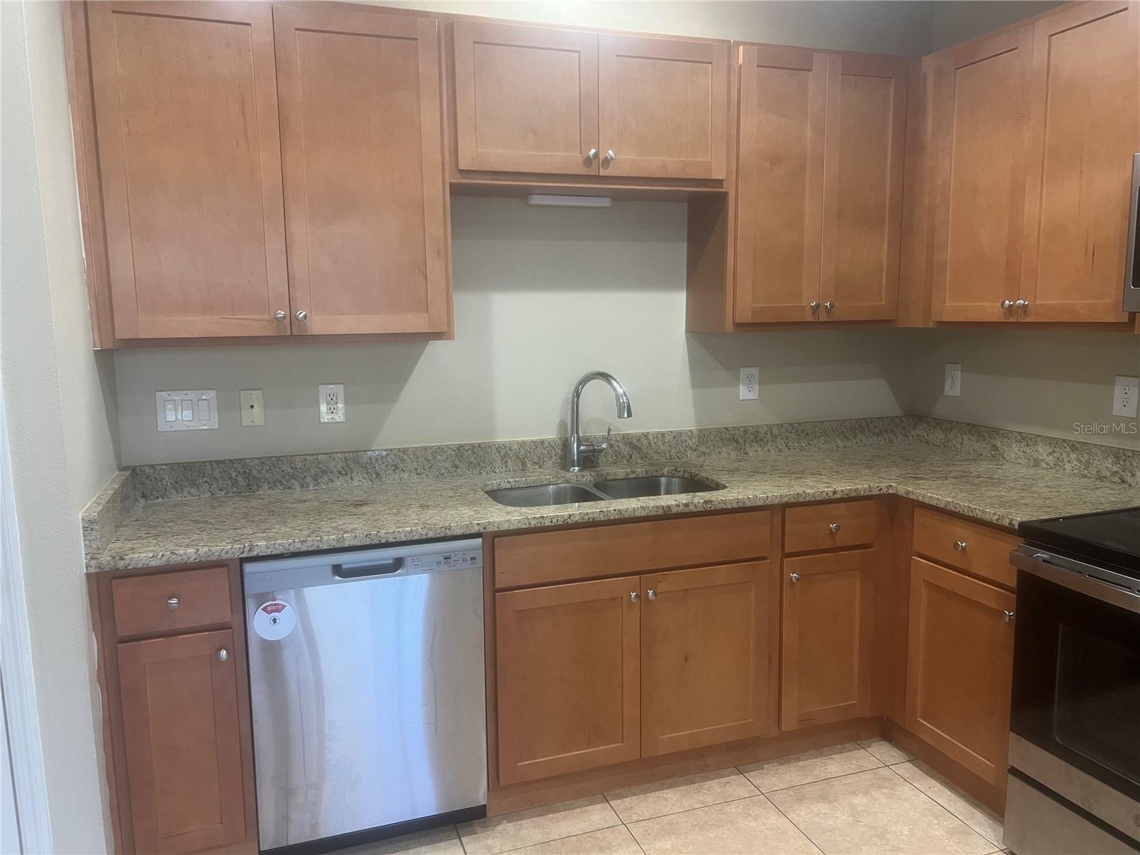 10825 NEWBRIDGE DR, RIVERVIEW, FL, 33579