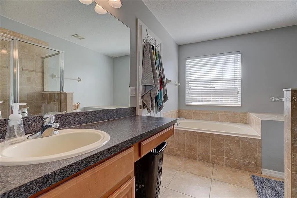 11932 DEER PATH WAY, ORLANDO, FL, 32832