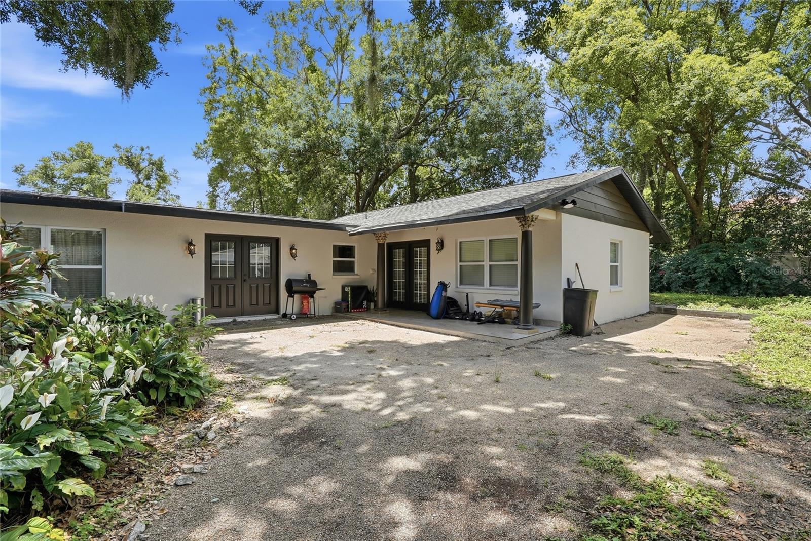 15040 LAKE MAGDALENE BLVD, TAMPA, FL, 33618