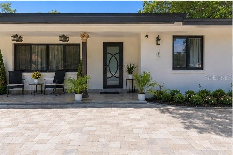 15040 LAKE MAGDALENE BLVD, TAMPA, FL, 33618
