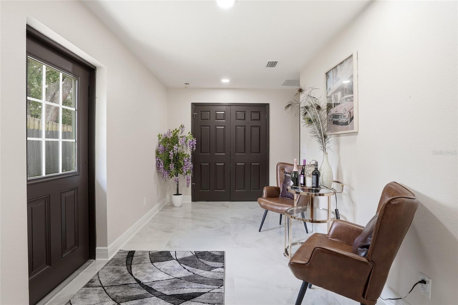 15040 LAKE MAGDALENE BLVD, TAMPA, FL, 33618