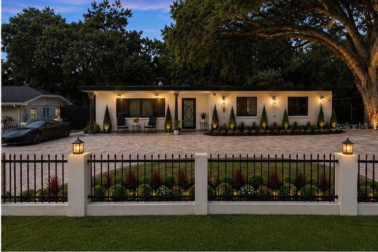15040 LAKE MAGDALENE BLVD, TAMPA, FL, 33618