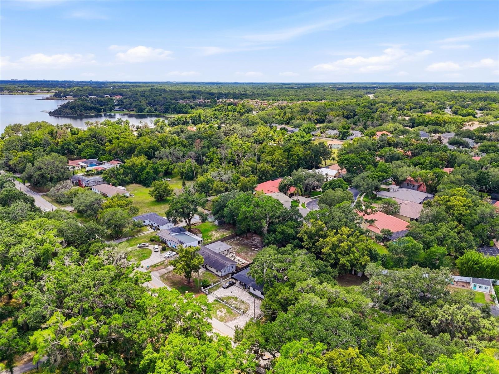 15040 LAKE MAGDALENE BLVD, TAMPA, FL, 33618