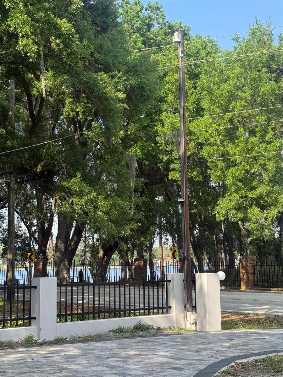 15040 LAKE MAGDALENE BLVD, TAMPA, FL, 33618