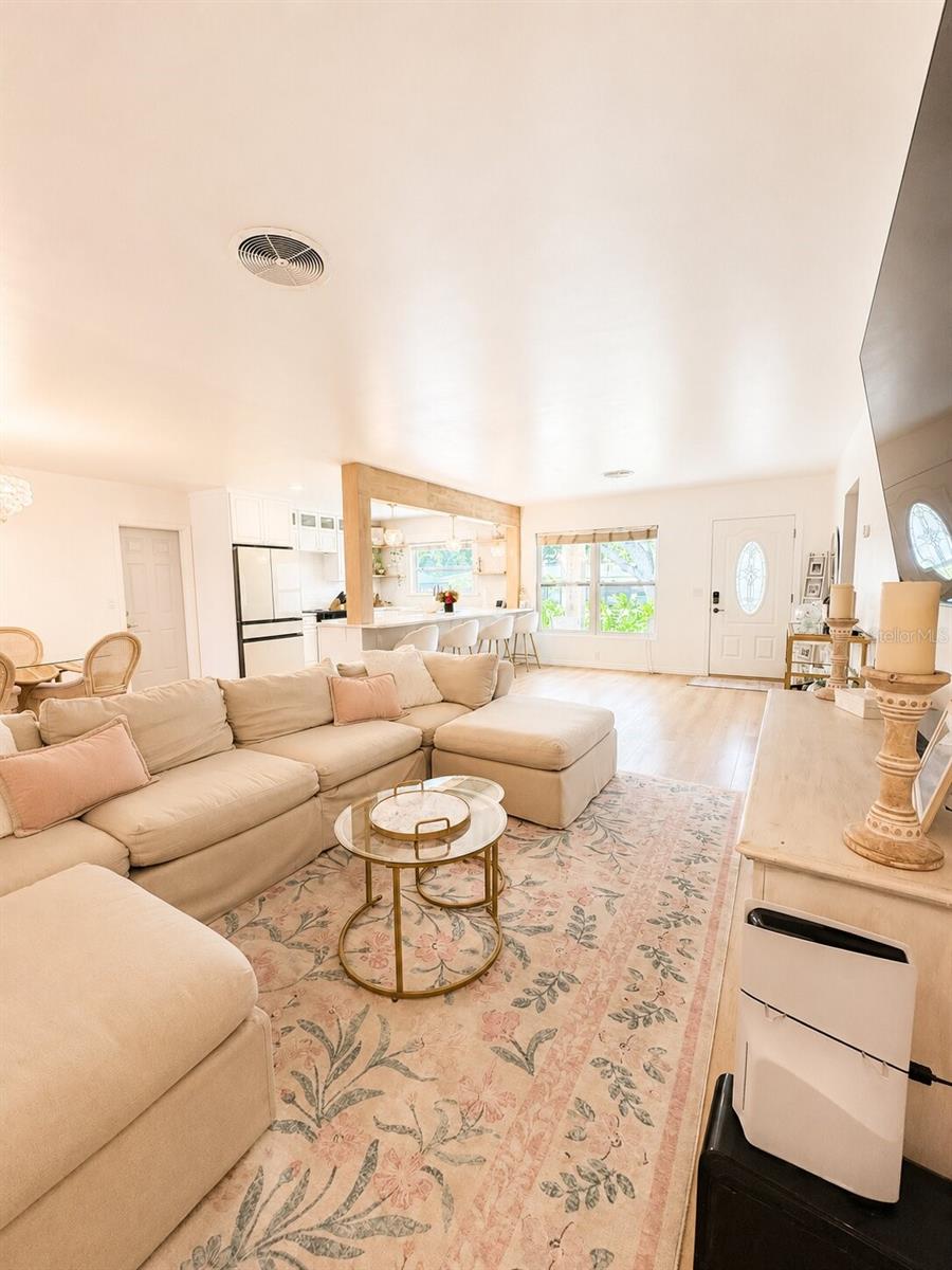 1818 MEADOW LN, CLEARWATER, FL, 33764
