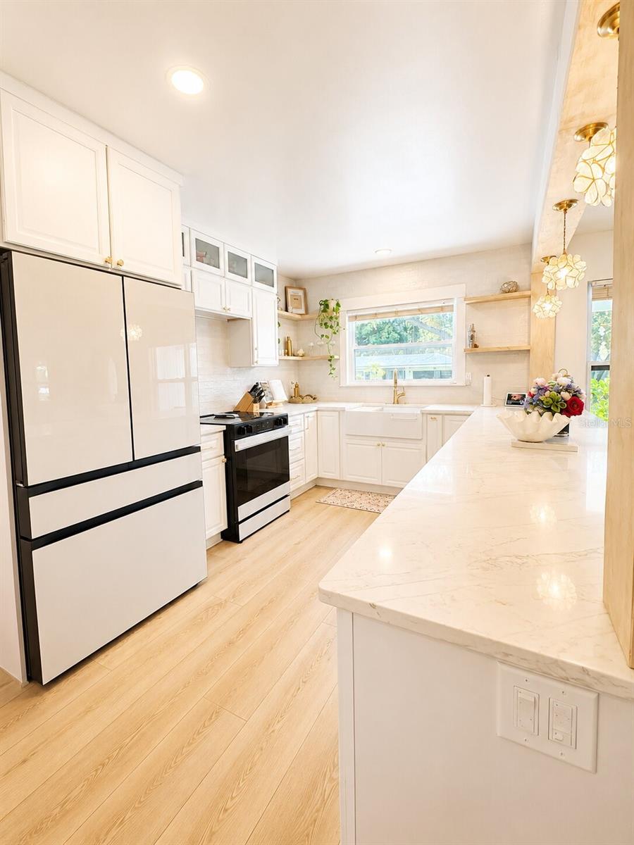 1818 MEADOW LN, CLEARWATER, FL, 33764