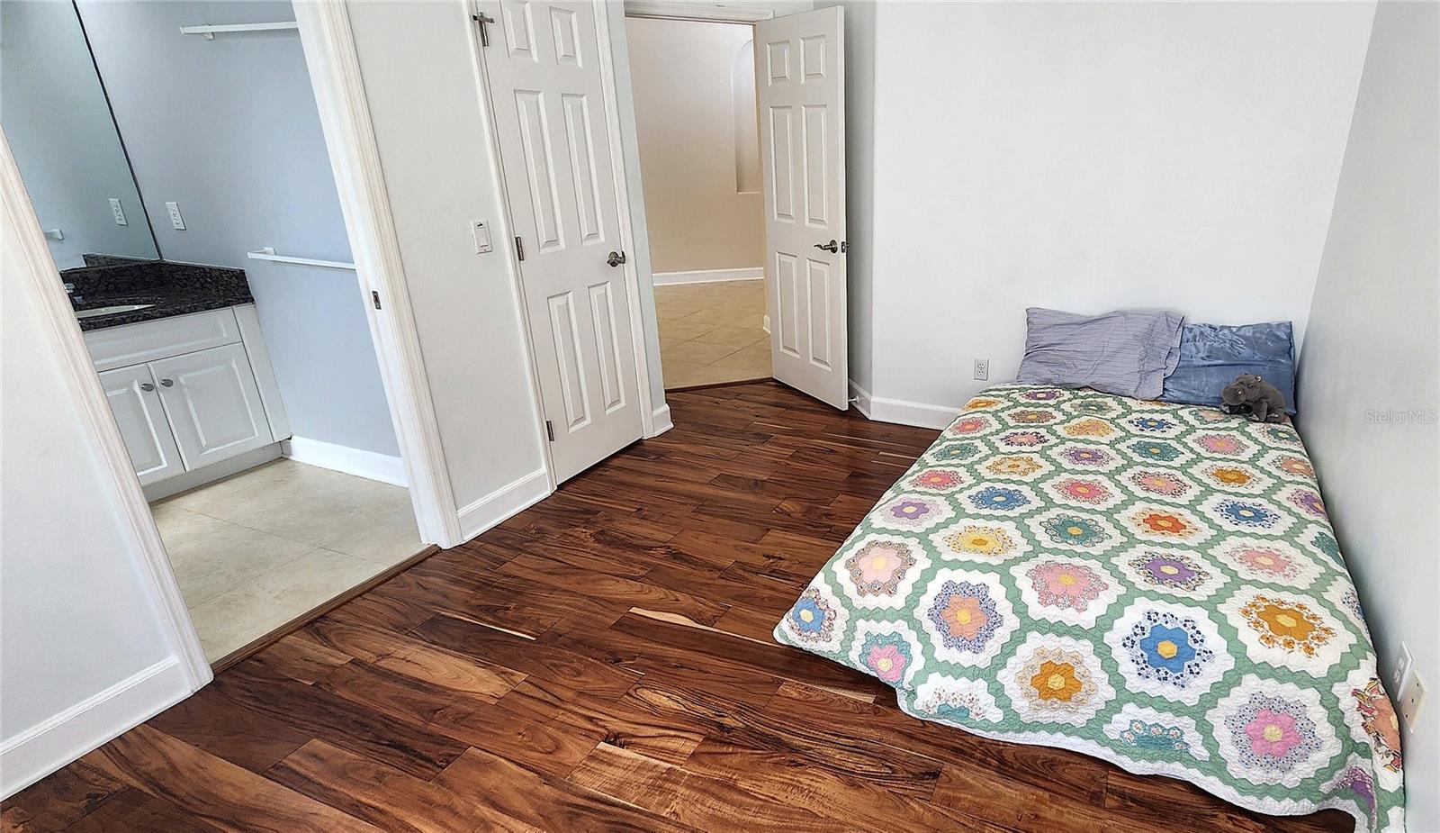 683 OAK HOLLOW WAY, ALTAMONTE SPRINGS, FL, 32714