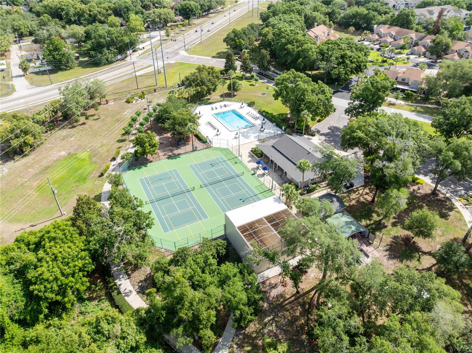 683 OAK HOLLOW WAY, ALTAMONTE SPRINGS, FL, 32714