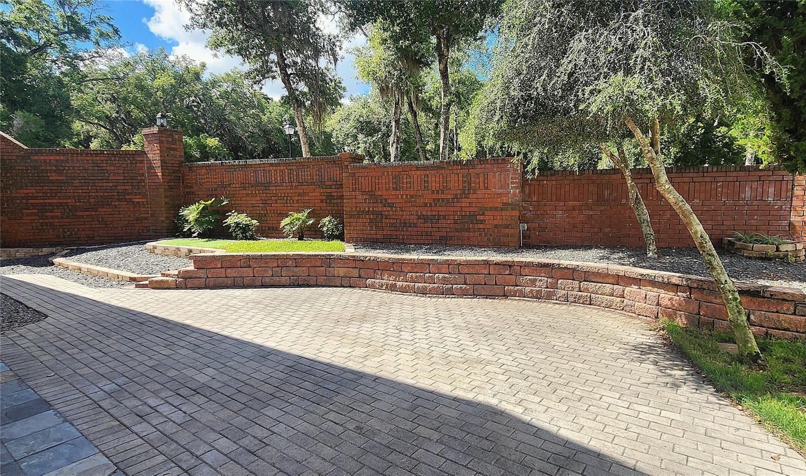683 OAK HOLLOW WAY, ALTAMONTE SPRINGS, FL, 32714