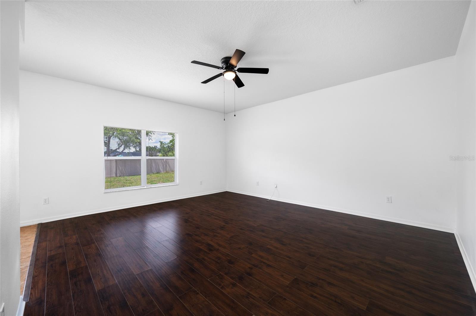 2227 ROANOKE SPRINGS DR, RUSKIN, FL, 33570
