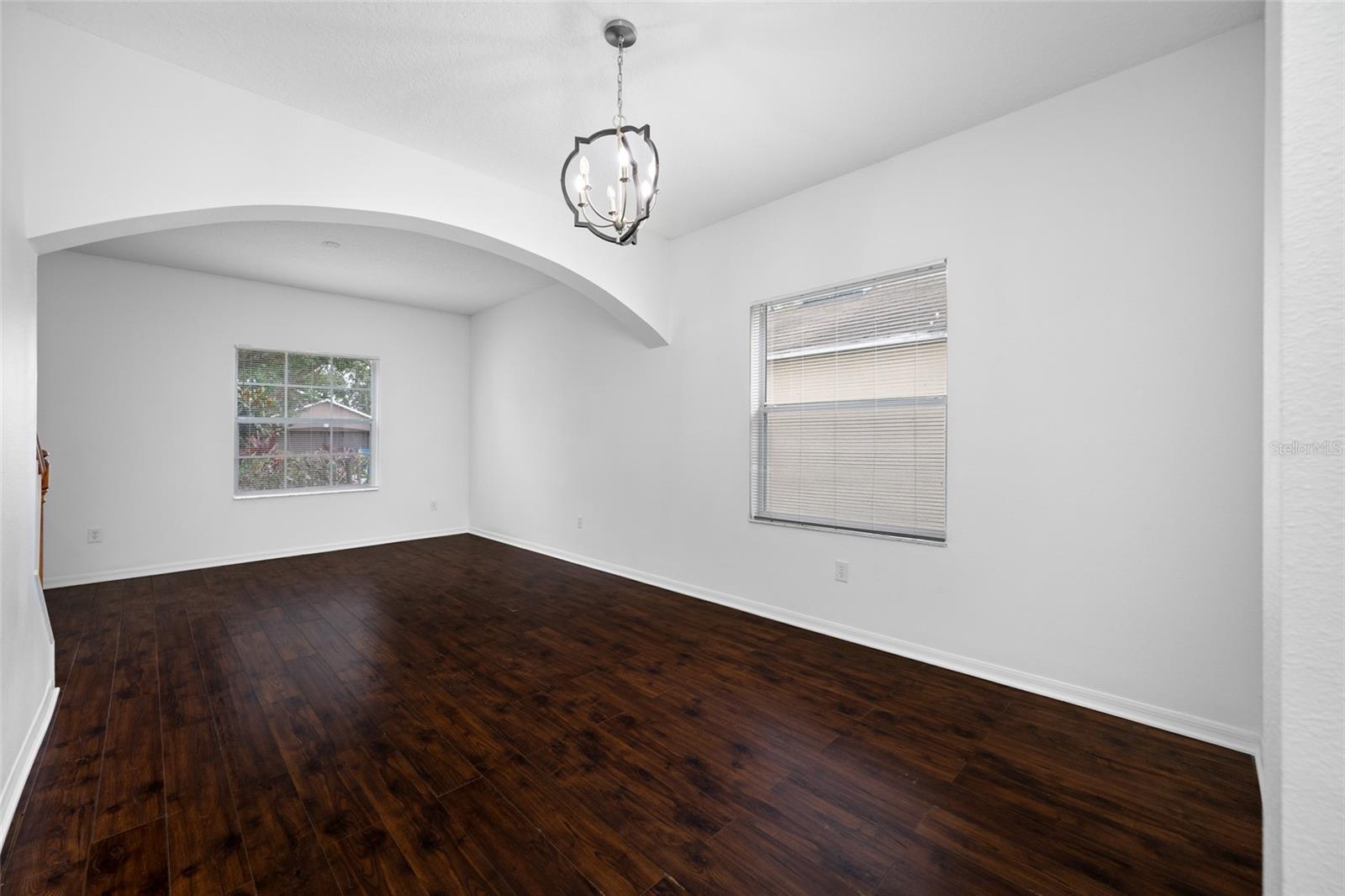 2227 ROANOKE SPRINGS DR, RUSKIN, FL, 33570