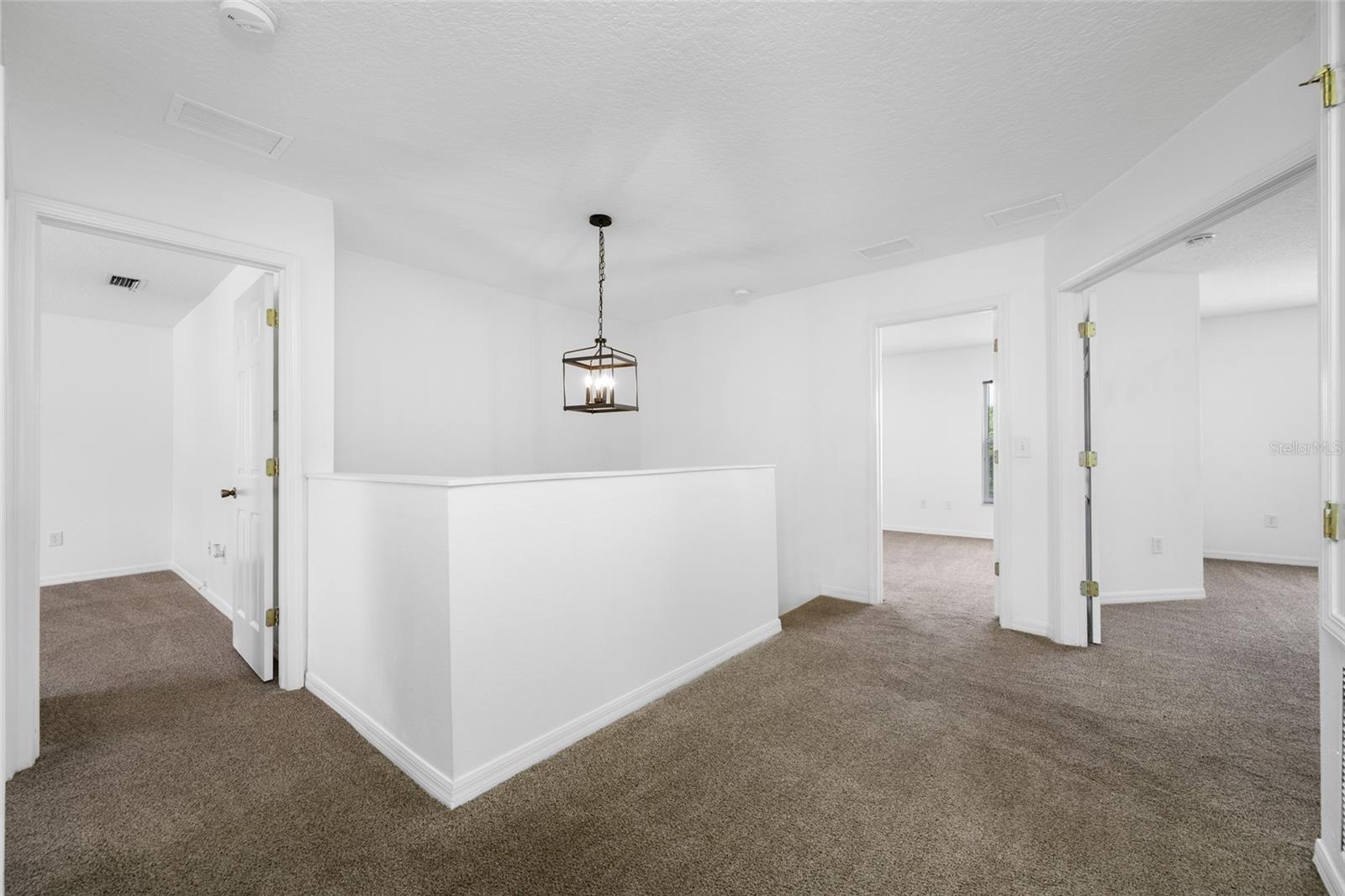 2227 ROANOKE SPRINGS DR, RUSKIN, FL, 33570