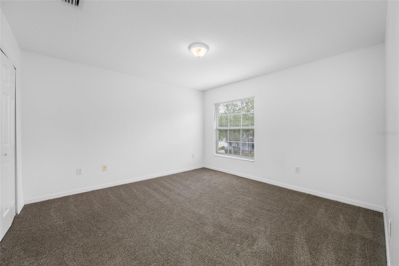 2227 ROANOKE SPRINGS DR, RUSKIN, FL, 33570