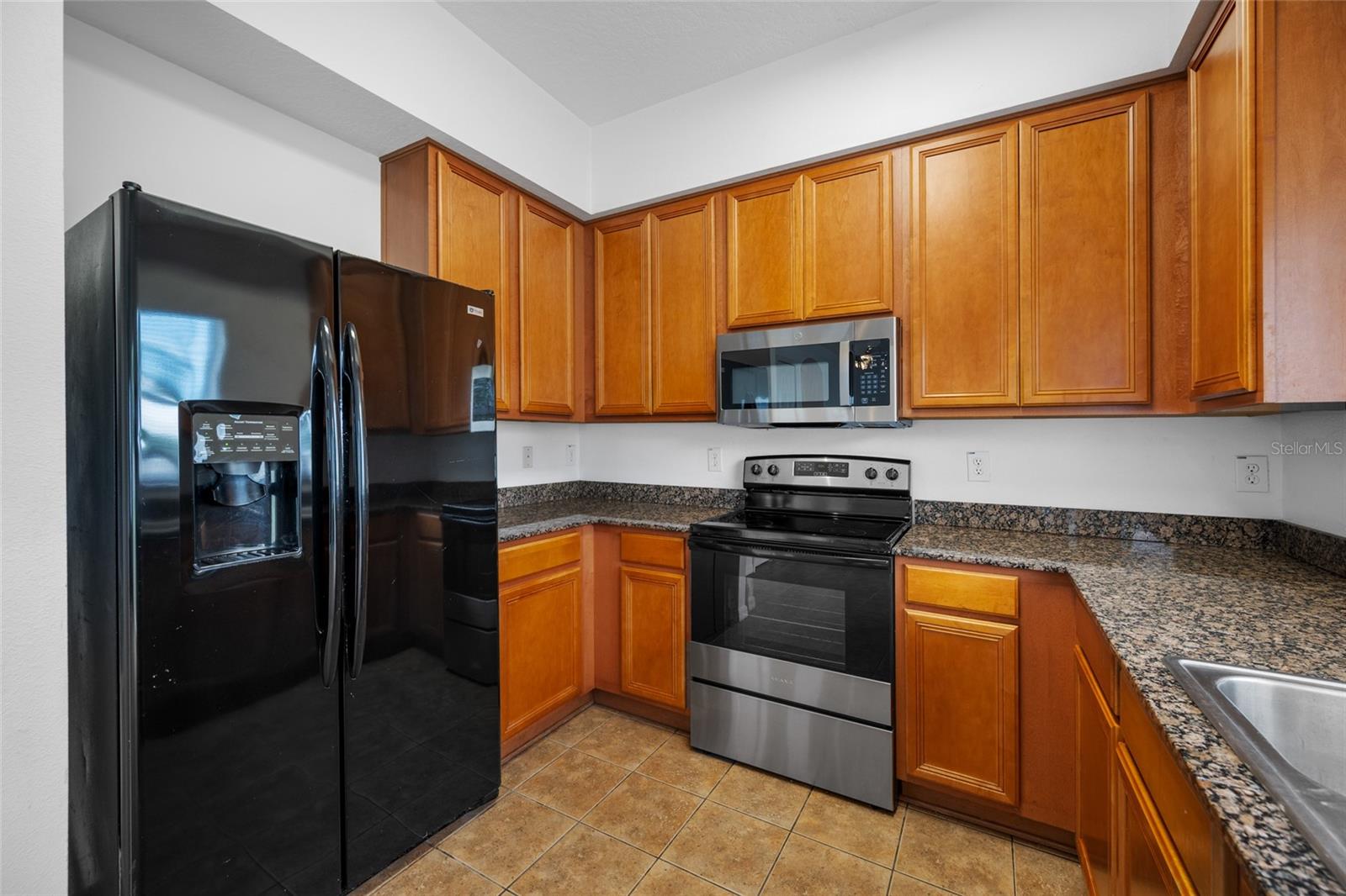 2227 ROANOKE SPRINGS DR, RUSKIN, FL, 33570