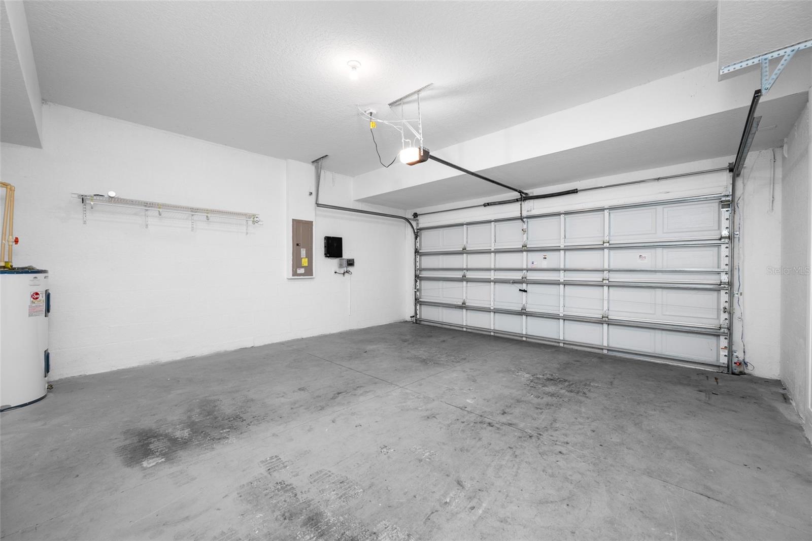 2227 ROANOKE SPRINGS DR, RUSKIN, FL, 33570